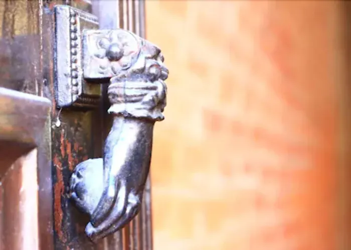 Готель Kalliste